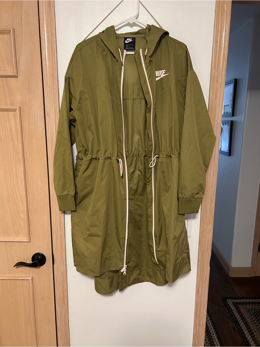 Nike Windrunner shield jacket